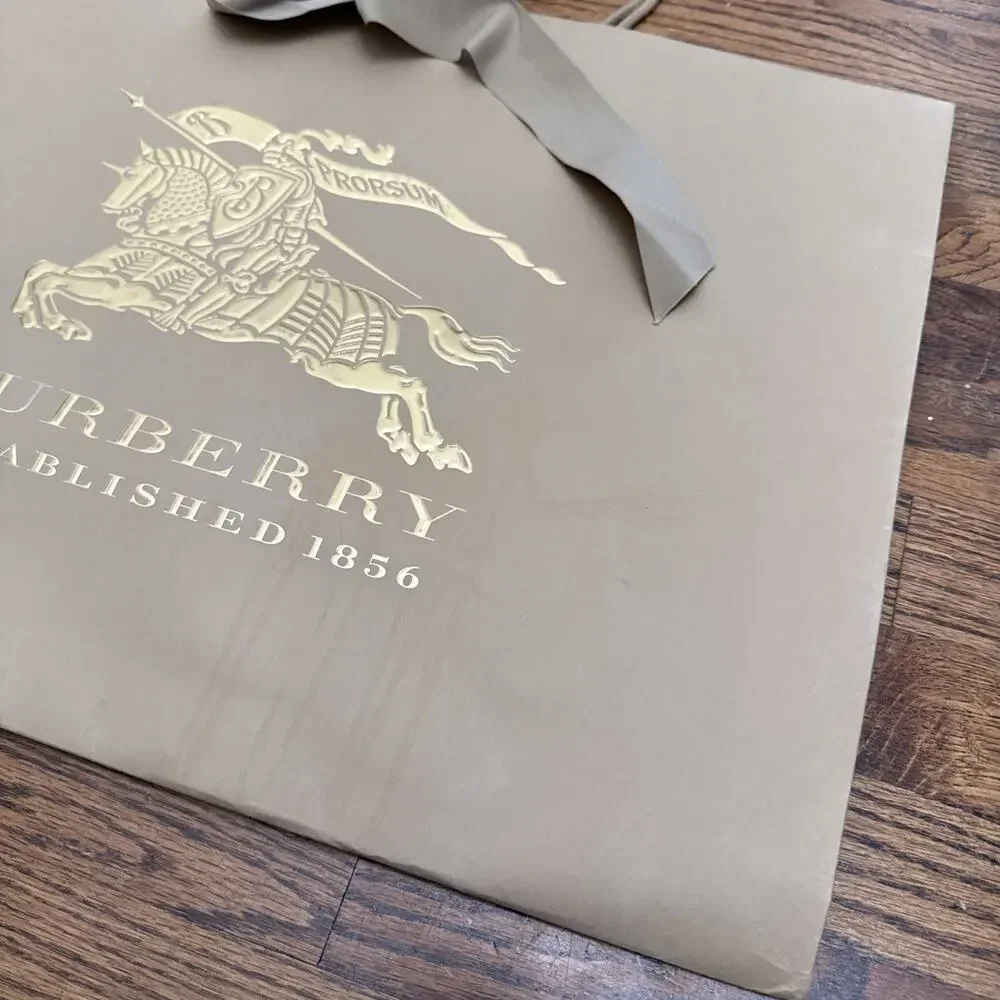 BURBERRY LARGE Heavy Paper Embossed Shopping Tote Bag Beige & GOLDE 21x16.5”